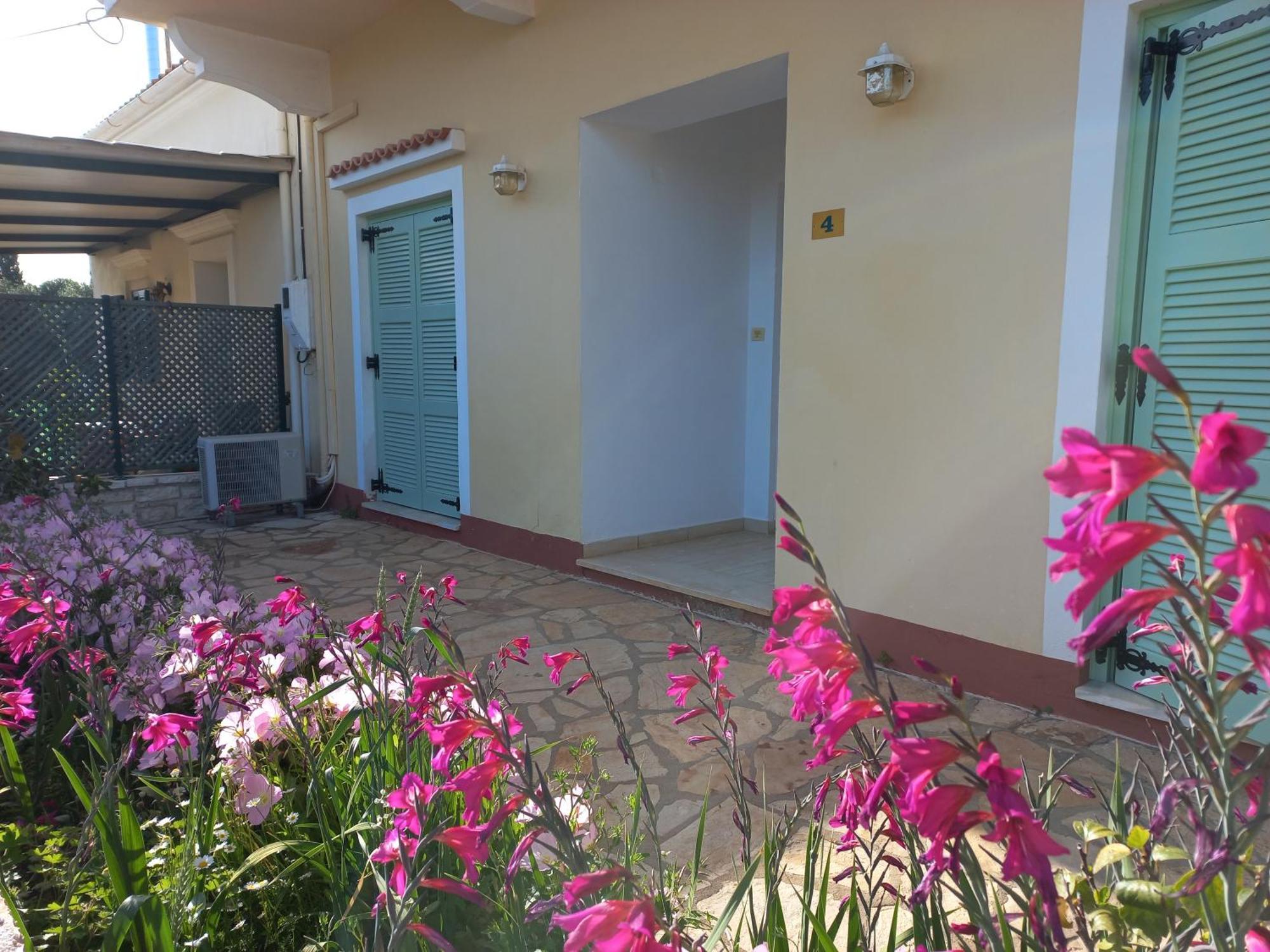 Oneiro House Apartment Kassiopi Ngoại thất bức ảnh